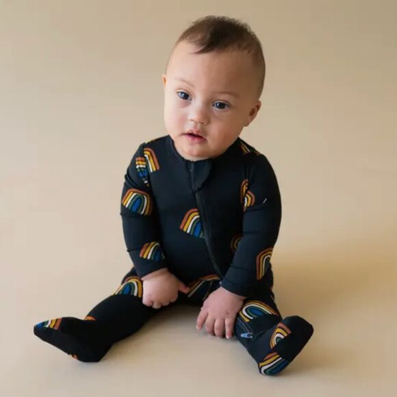 NWT Kyte Baby Bamboo Zippered Footie in Rust Rainbow 18-24m - Picture 3 of 7